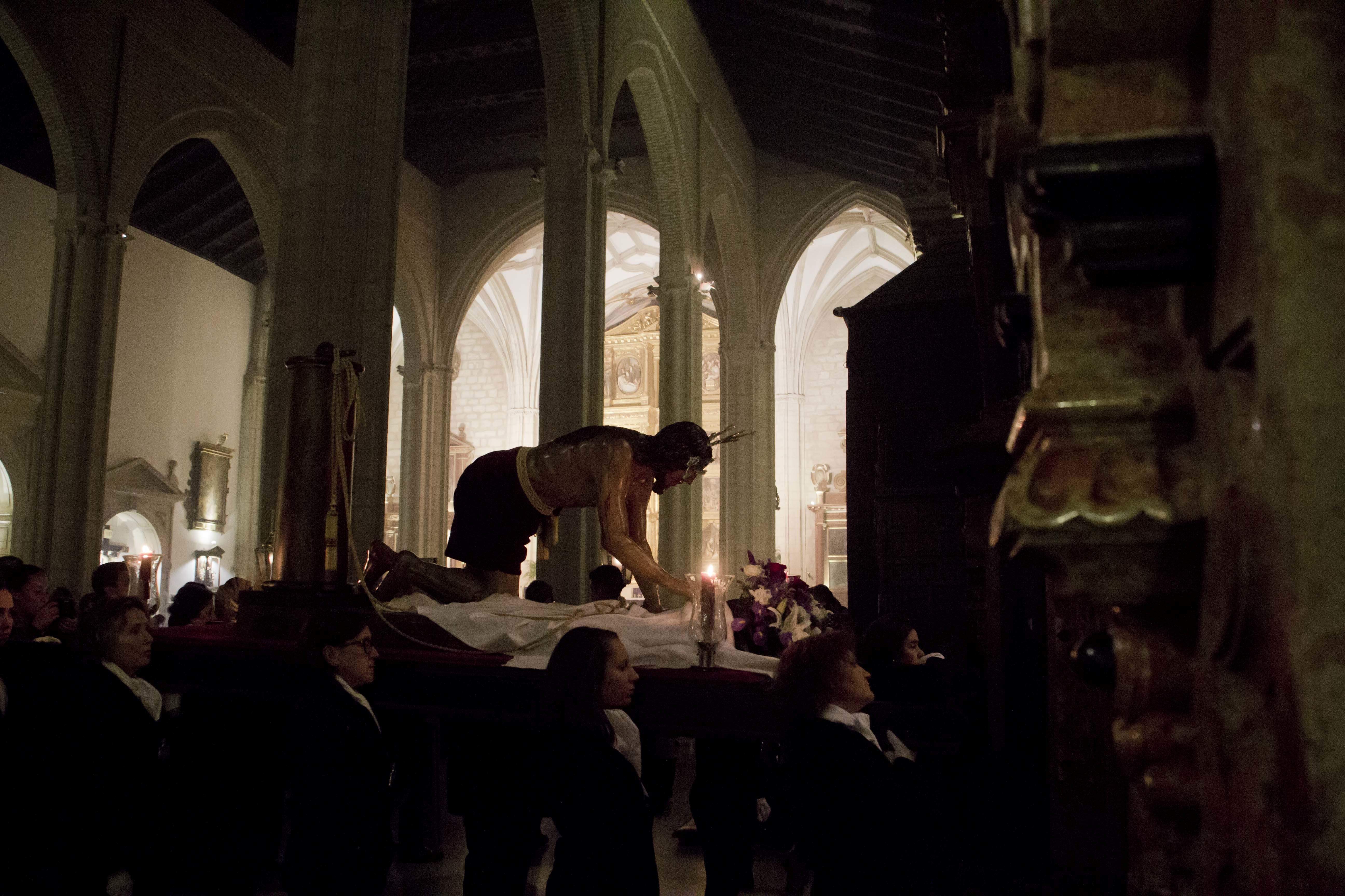 Galería: La Humillación también celebró su Vía Crucis en la intimidad del templo de San Mateo