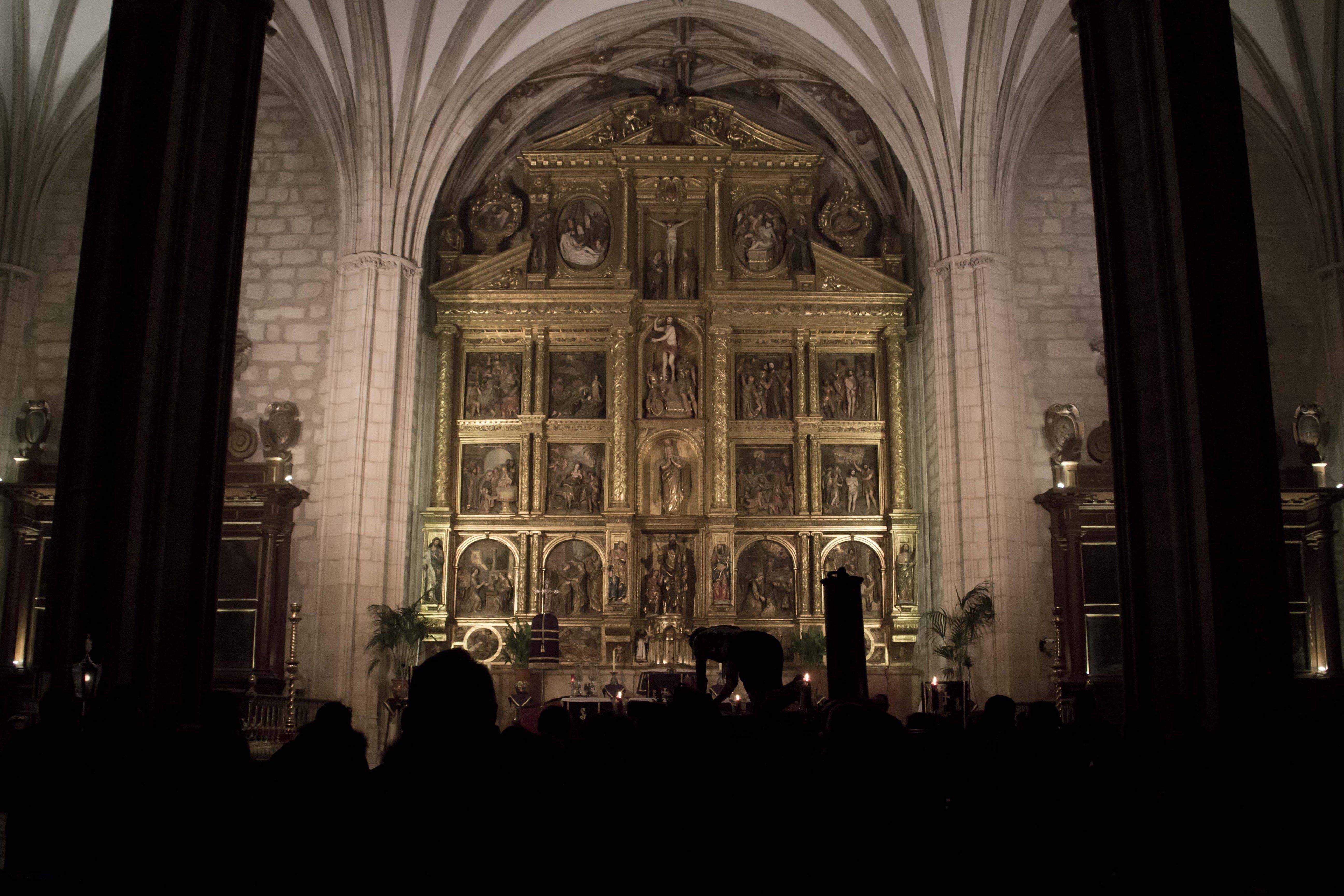 Galería: La Humillación también celebró su Vía Crucis en la intimidad del templo de San Mateo