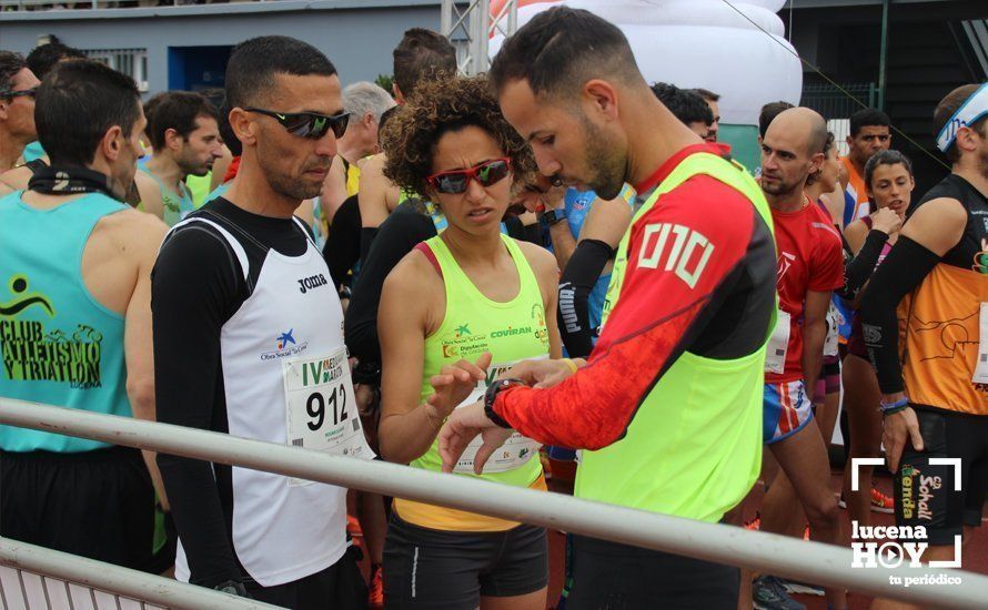 Galería: Mil y un valientes se divierten bajo la lluvia en la IV Media Maratón de Lucena