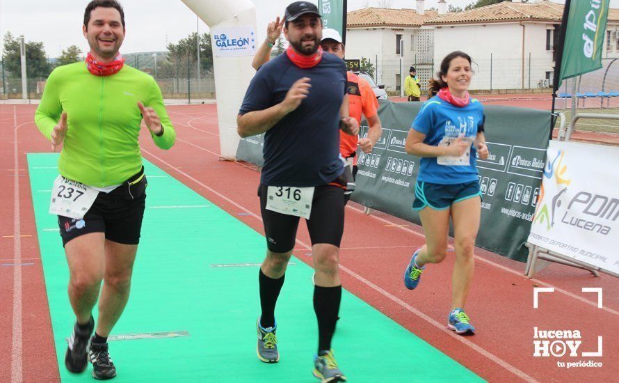 Galería: Mil y un valientes se divierten bajo la lluvia en la IV Media Maratón de Lucena