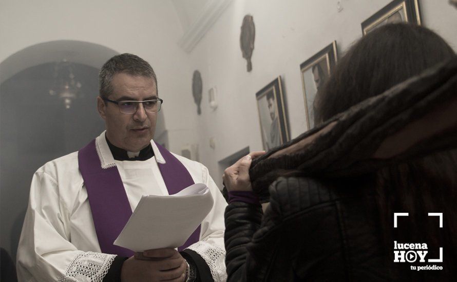 GALERÍA: El recogimiento preside el Vía Crucis del Cristo del Perdón en el Santuario de Aras. Fotos de Jesús Ruiz 'Gitanito'