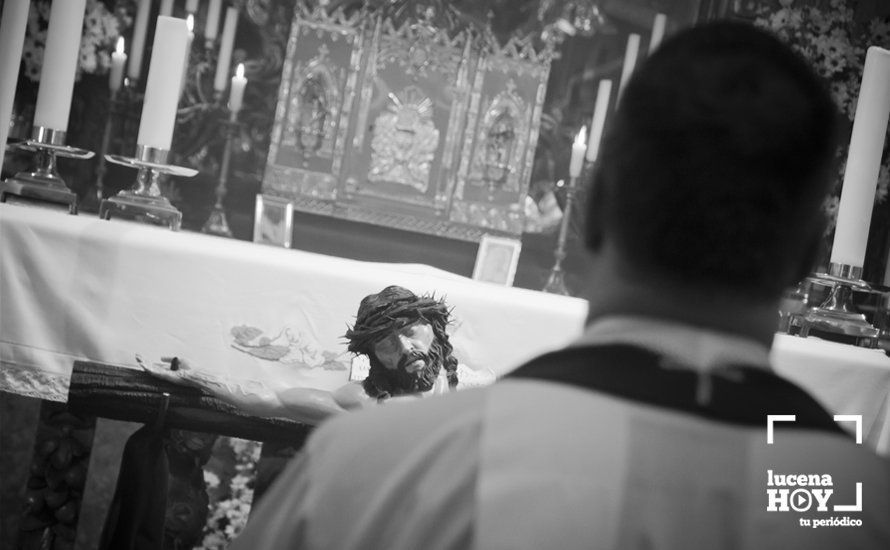 GALERÍA: El recogimiento preside el Vía Crucis del Cristo del Perdón en el Santuario de Aras. Fotos de Jesús Ruiz 'Gitanito'