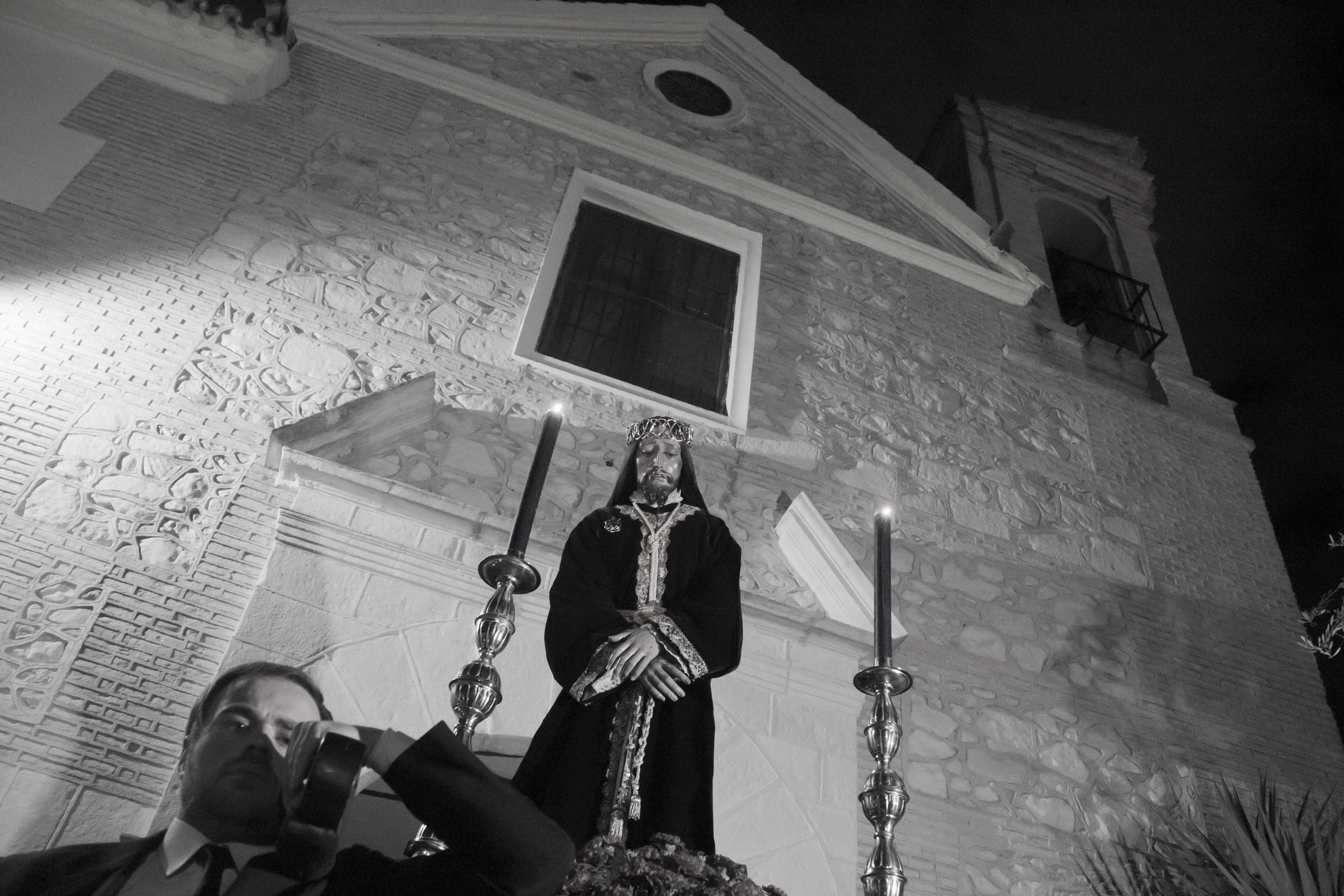 Galería: La lluvia obliga a interrumpir el Vía Crucis de Ntro. Padre Jesús del Valle Galería: La lluvia obliga a interrumpir el Vía Crucis de Ntro. Padre Jesús del Valle