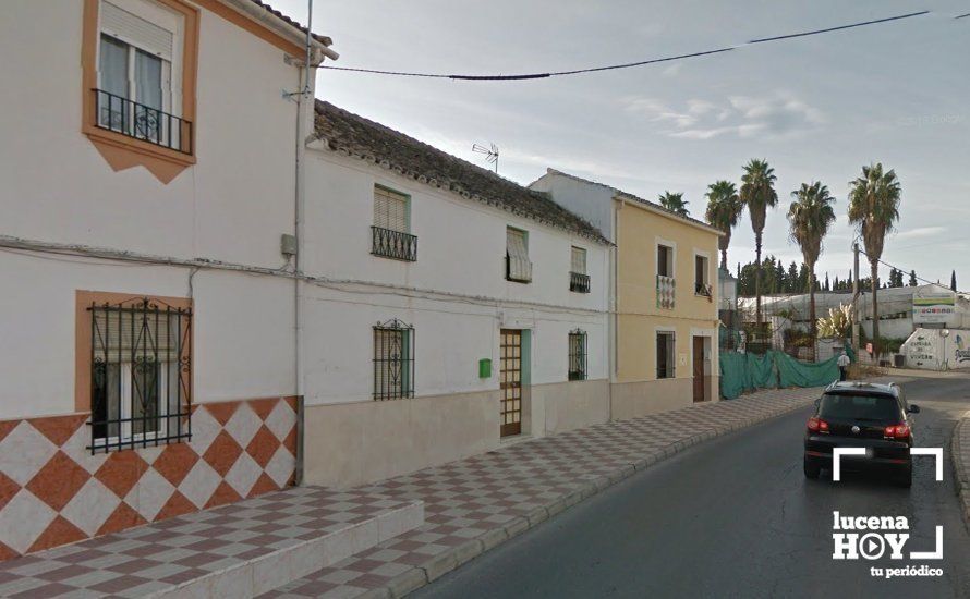  En el centro de la imagen la vivienda afectada por el incendio. (Google StreetView) 