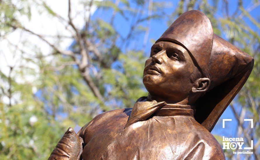 GALERÍA: Inaugurado el Monumento al Santero en el marco de un emotivo acto de exaltación a la santería y las tradiciones de Lucena GALERÍA: Inaugurado el Monumento al Santero en el marco de un emotivo acto de exaltación a la santería y las tradiciones de Lucena