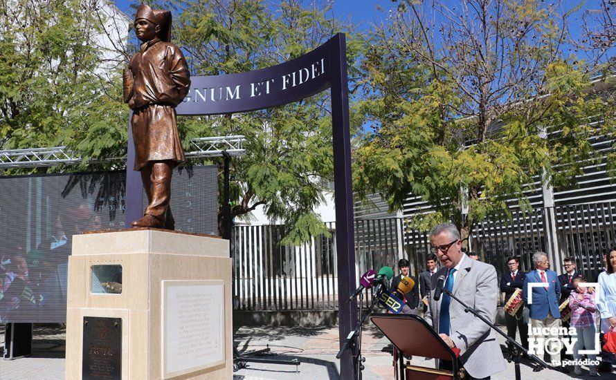 GALERÍA: Inaugurado el Monumento al Santero en el marco de un emotivo acto de exaltación a la santería y las tradiciones de Lucena