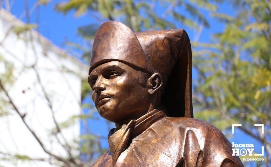 GALERÍA: Inaugurado el Monumento al Santero en el marco de un emotivo acto de exaltación a la santería y las tradiciones de Lucena GALERÍA: Inaugurado el Monumento al Santero en el marco de un emotivo acto de exaltación a la santería y las tradiciones de Lucena