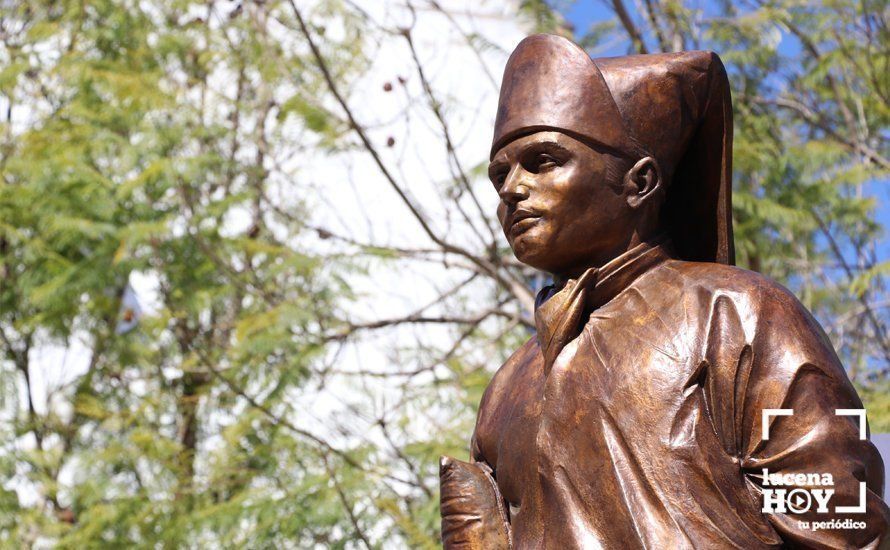 GALERÍA: Inaugurado el Monumento al Santero en el marco de un emotivo acto de exaltación a la santería y las tradiciones de Lucena GALERÍA: Inaugurado el Monumento al Santero en el marco de un emotivo acto de exaltación a la santería y las tradiciones de Lucena