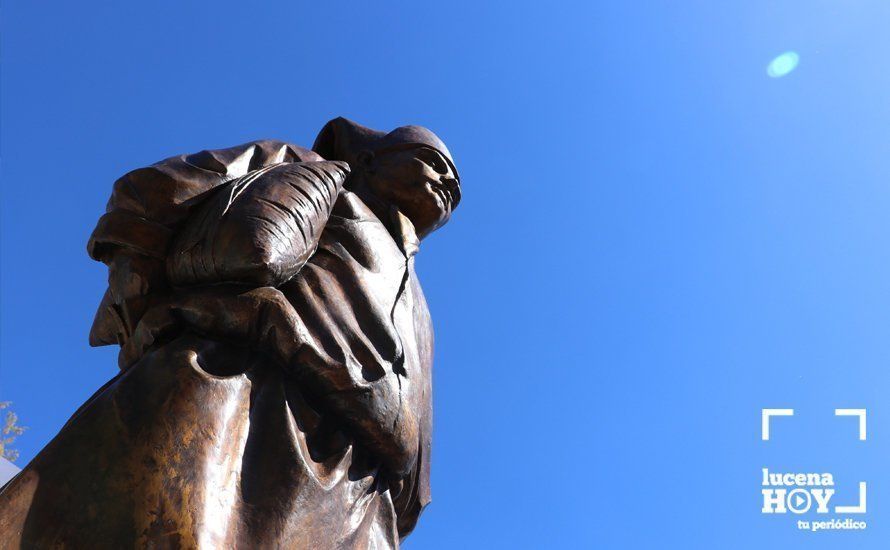 GALERÍA: Inaugurado el Monumento al Santero en el marco de un emotivo acto de exaltación a la santería y las tradiciones de Lucena