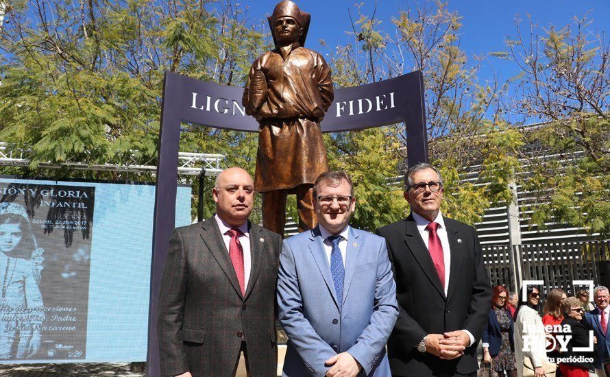 GALERÍA: Inaugurado el Monumento al Santero en el marco de un emotivo acto de exaltación a la santería y las tradiciones de Lucena GALERÍA: Inaugurado el Monumento al Santero en el marco de un emotivo acto de exaltación a la santería y las tradiciones de Lucena
