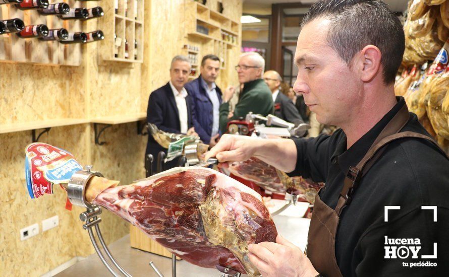 Galería: Abre sus puertas "Valle de Aras Cheese Bar": un paseo por los mejores quesos y jamones del mundo... y mucho más Galería: Abre sus puertas "Valle de Aras Cheese Bar": un paseo por los mejores quesos y jamones del mundo... y mucho más