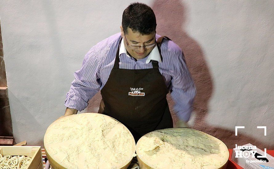 Galería: Abre sus puertas "Valle de Aras Cheese Bar": un paseo por los mejores quesos y jamones del mundo... y mucho más Galería: Abre sus puertas "Valle de Aras Cheese Bar": un paseo por los mejores quesos y jamones del mundo... y mucho más