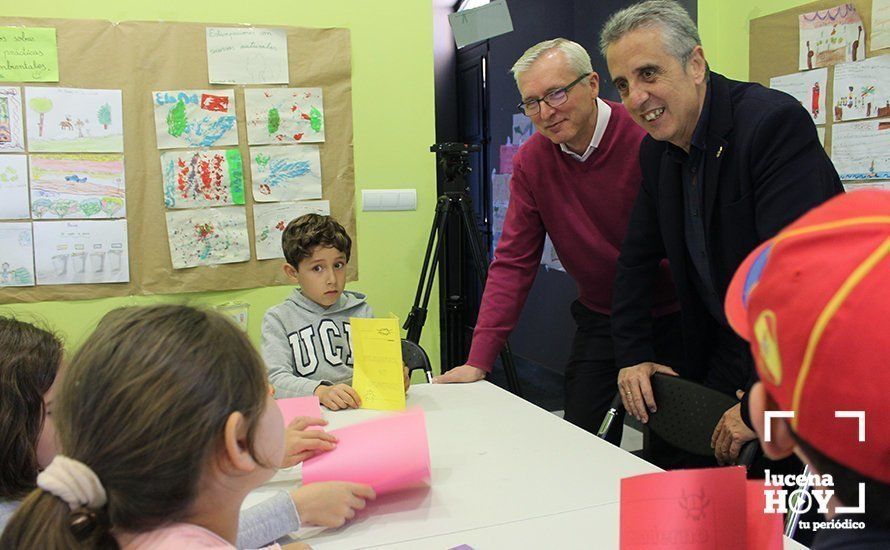  Un momento de la visita de Pérez y Cantizani al Aula de la Naturaleza 