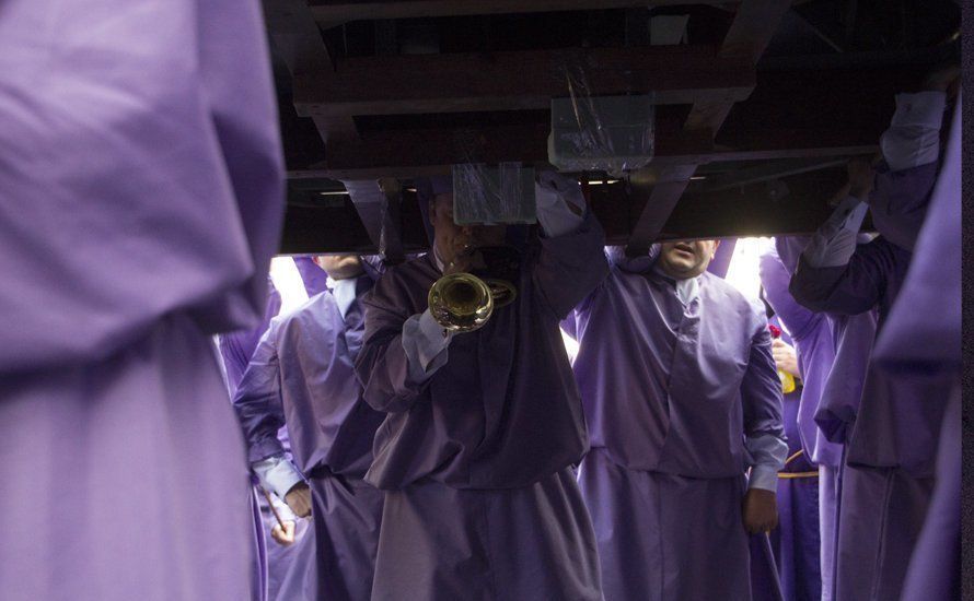 GALERÍA: Viernes Santo en Lucena: Ntro. Padre Jesús Nazareno (II)