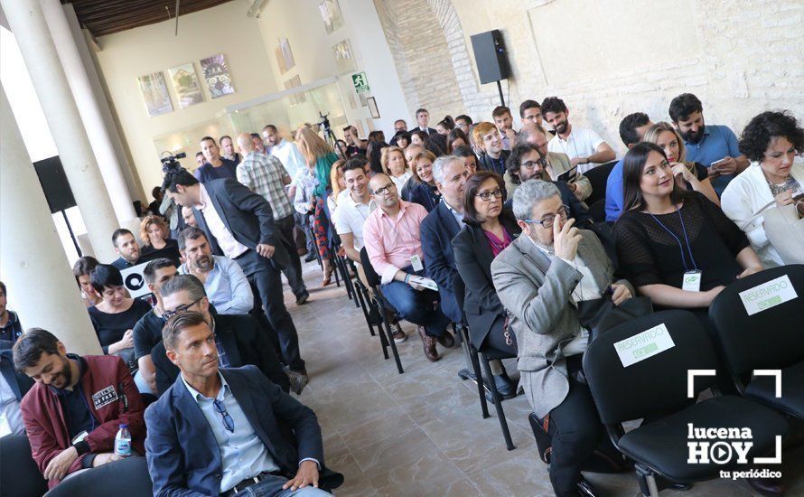 GALERÍA: El "Demoday" cierra el periodo de formación de 17 proyectos de empresa en el espacio Co-working EOI?Lucena