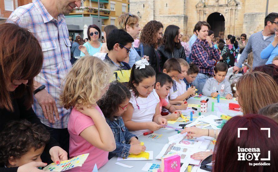 GALERÍA: Cientos de niños participaron en la Tarde de libros en la Plaza Nueva