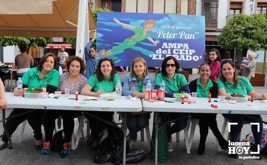 GALERÍA: Cientos de niños participaron en la Tarde de libros en la Plaza Nueva