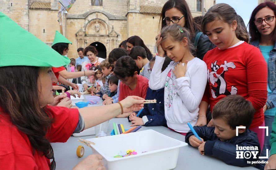 GALERÍA: Cientos de niños participaron en la Tarde de libros en la Plaza Nueva