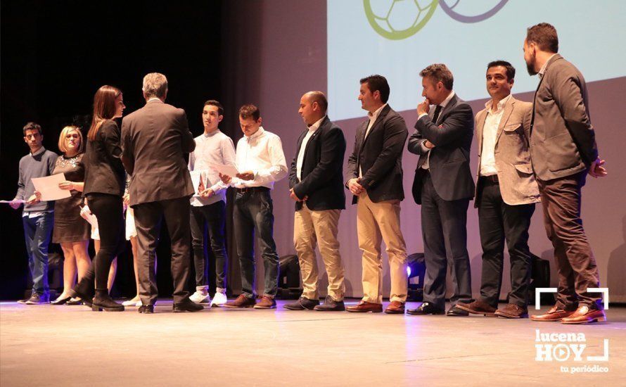 GALERÍA: Lucena premia a sus mejores deportistas. Os contamos lo mejor de la XV Gala del Deporte GALERÍA: Lucena premia a sus mejores deportistas. Os contamos lo mejor de la XV Gala del Deporte