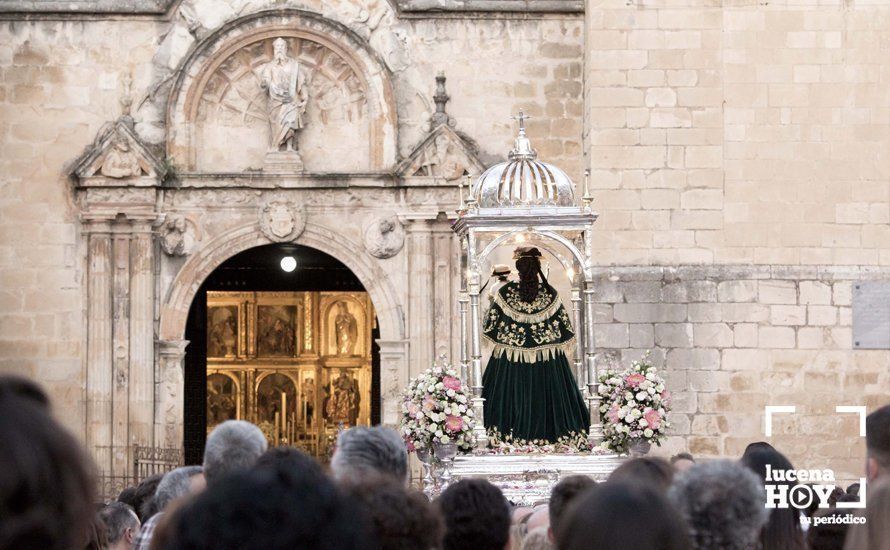 Galería 1: Las fotos de la Romería de Bajada por las calles de Lucena