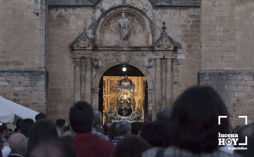 Galería 1: Las fotos de la Romería de Bajada por las calles de Lucena