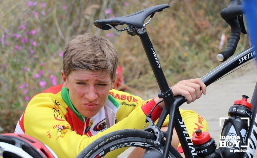 GALERÍA: El polígono de Pilar de la Dehesa acogió el III Trofeo José Mª Sánchez Raya de ciclismo base, con mas de 130 corredores andaluces GALERÍA: El polígono de Pilar de la Dehesa acogió el III Trofeo José Mª Sánchez Raya de ciclismo base, con mas de 130 corredores andaluces