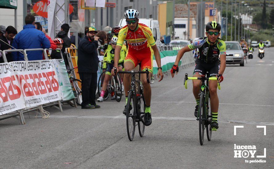 GALERÍA: El polígono de Pilar de la Dehesa acogió el III Trofeo José Mª Sánchez Raya de ciclismo base, con mas de 130 corredores andaluces