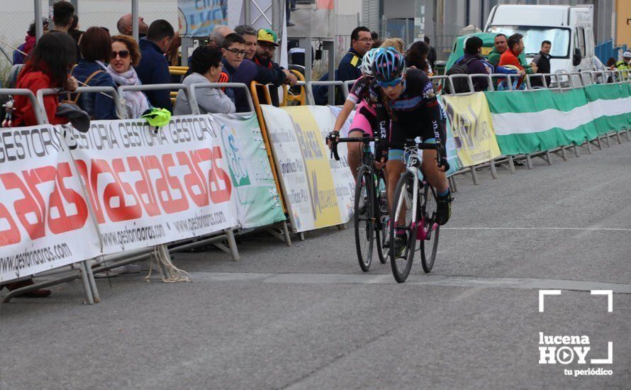 GALERÍA: El polígono de Pilar de la Dehesa acogió el III Trofeo José Mª Sánchez Raya de ciclismo base, con mas de 130 corredores andaluces