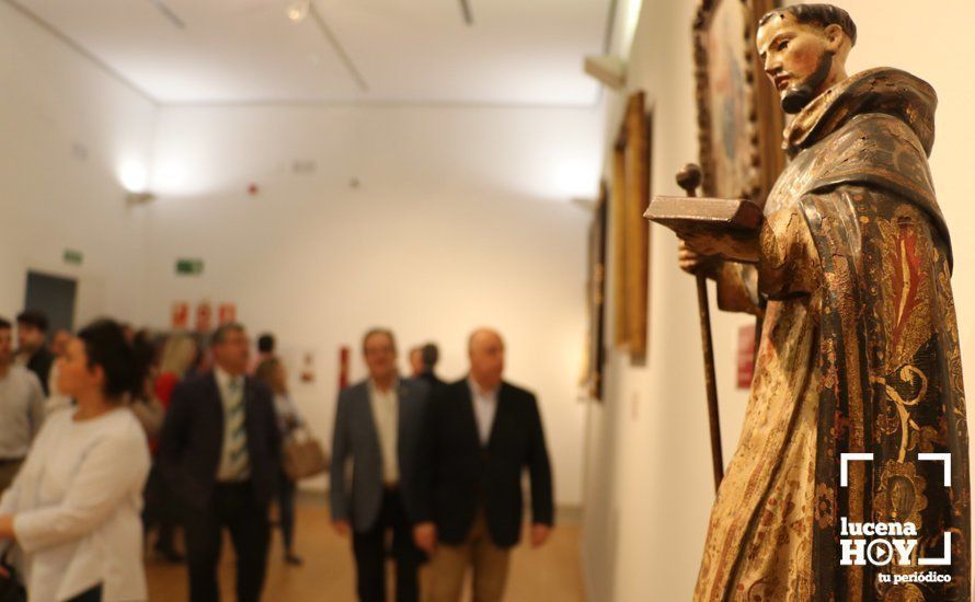 GALERÍA: Una muestra recoge el rico patrimonio de la cofradía de la Aurora en el Palacio de los Condes de Santa Ana GALERÍA: Una muestra recoge el rico patrimonio de la cofradía de la Aurora en el Palacio de los Condes de Santa Ana