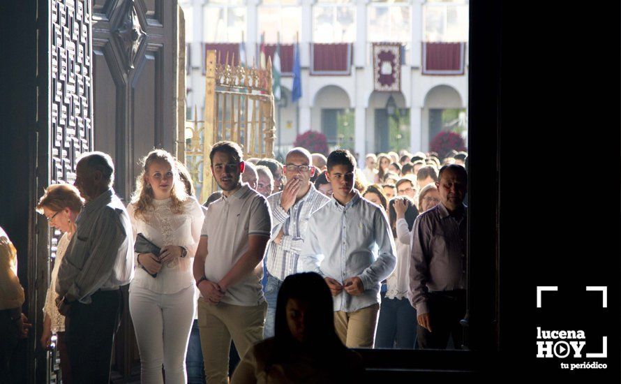 GALERÍA: Multitudinaria participación en el Solemne Besamanos de la Virgen de Araceli en la parroquia de San Mateo