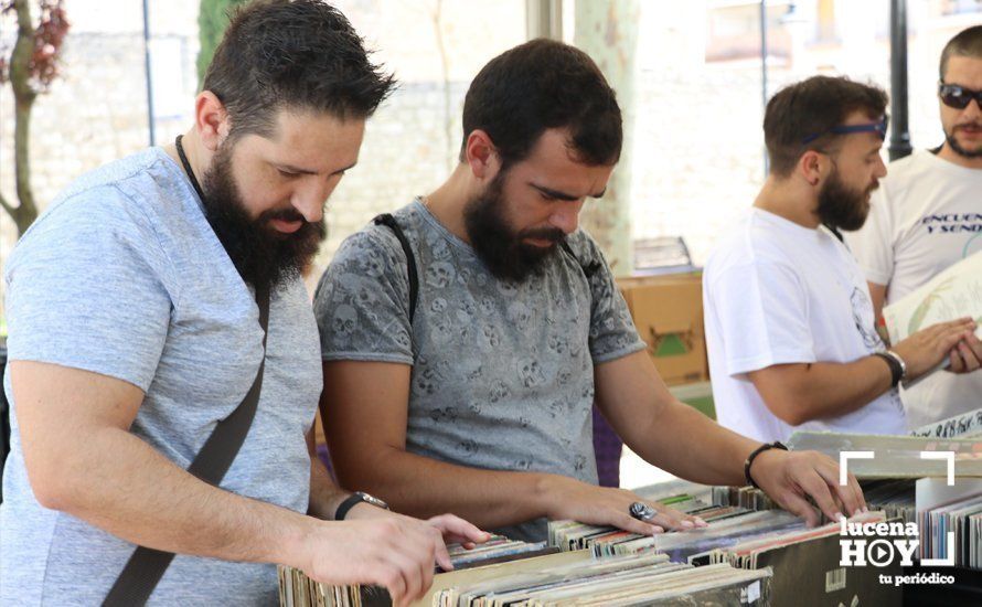 GALERÍA: La Feria del Disco de Lucena en fotos GALERÍA: La Feria del Disco de Lucena en fotos