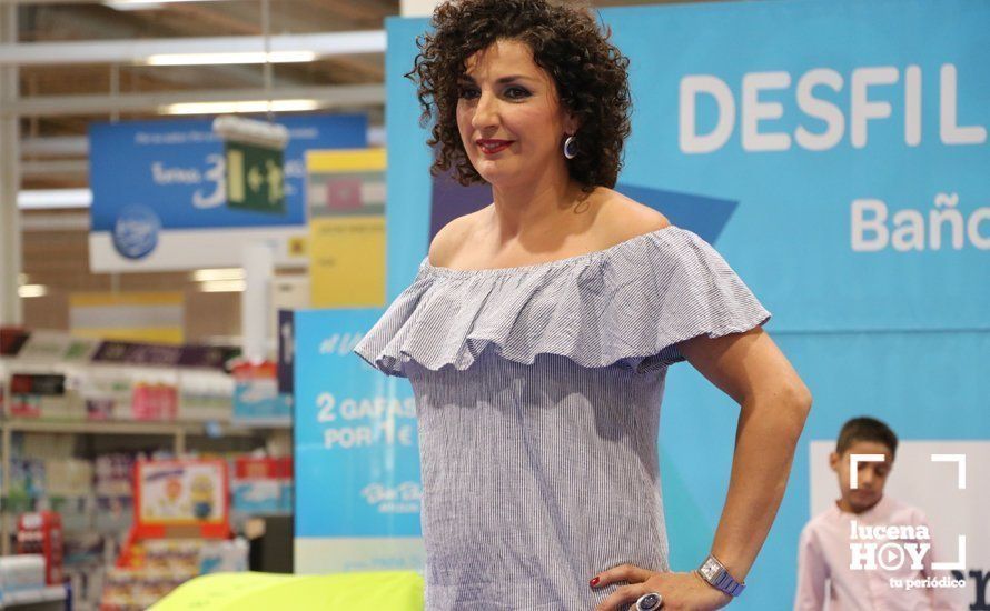 GALERÍA: Carrefour Lucena presenta su colección para la temporada estival en un simpático desfile de modelos