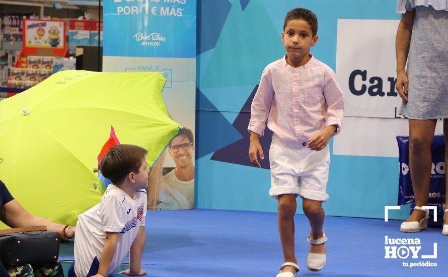 GALERÍA: Carrefour Lucena presenta su colección para la temporada estival en un simpático desfile de modelos GALERÍA: Carrefour Lucena presenta su colección para la temporada estival en un simpático desfile de modelos