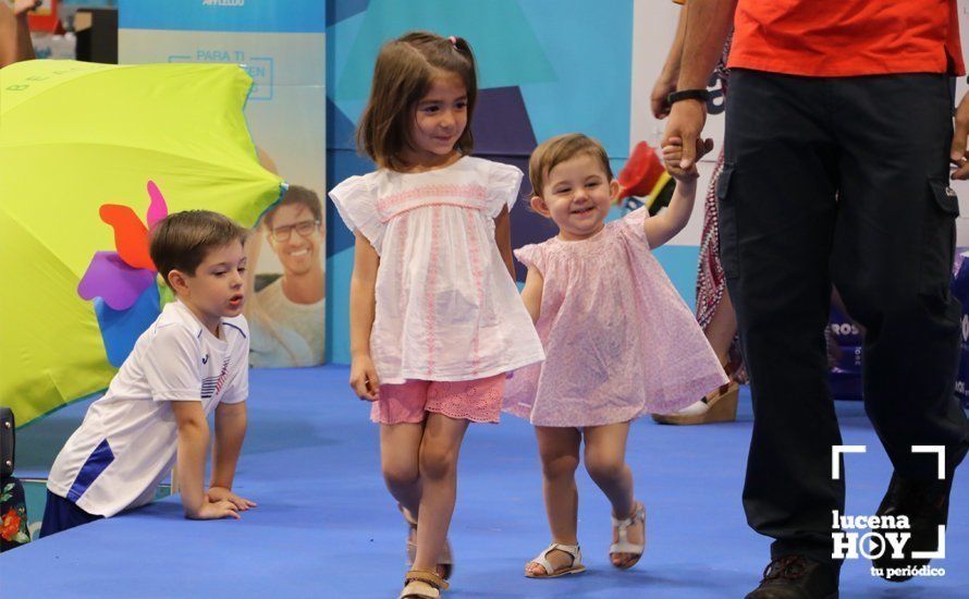 GALERÍA: Carrefour Lucena presenta su colección para la temporada estival en un simpático desfile de modelos GALERÍA: Carrefour Lucena presenta su colección para la temporada estival en un simpático desfile de modelos