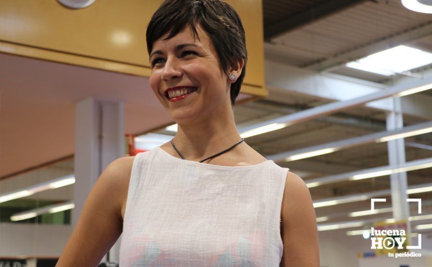 GALERÍA: Carrefour Lucena presenta su colección para la temporada estival en un simpático desfile de modelos GALERÍA: Carrefour Lucena presenta su colección para la temporada estival en un simpático desfile de modelos