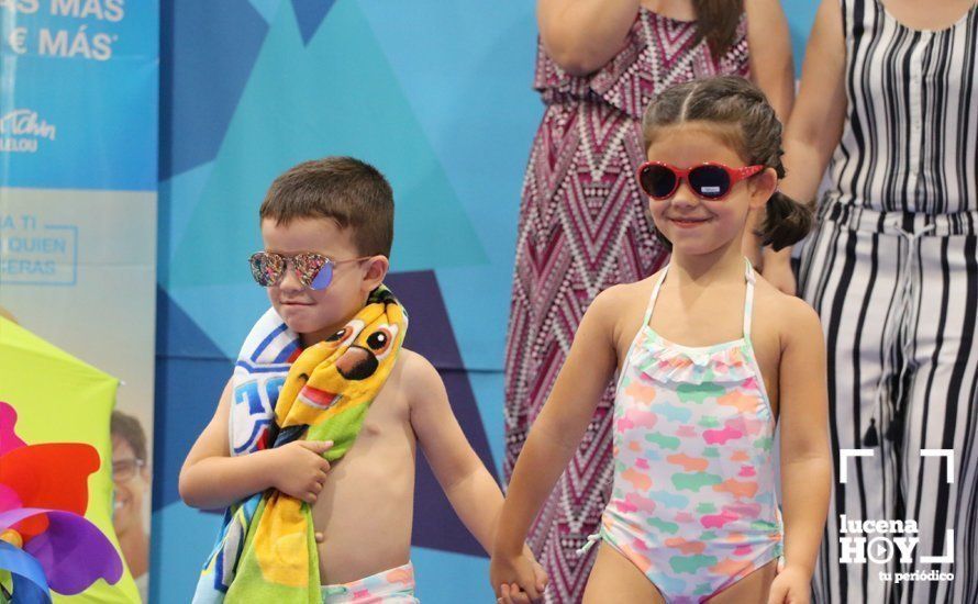 GALERÍA: Carrefour Lucena presenta su colección para la temporada estival en un simpático desfile de modelos GALERÍA: Carrefour Lucena presenta su colección para la temporada estival en un simpático desfile de modelos
