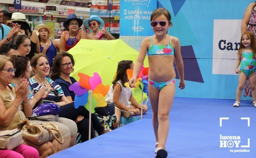GALERÍA: Carrefour Lucena presenta su colección para la temporada estival en un simpático desfile de modelos GALERÍA: Carrefour Lucena presenta su colección para la temporada estival en un simpático desfile de modelos