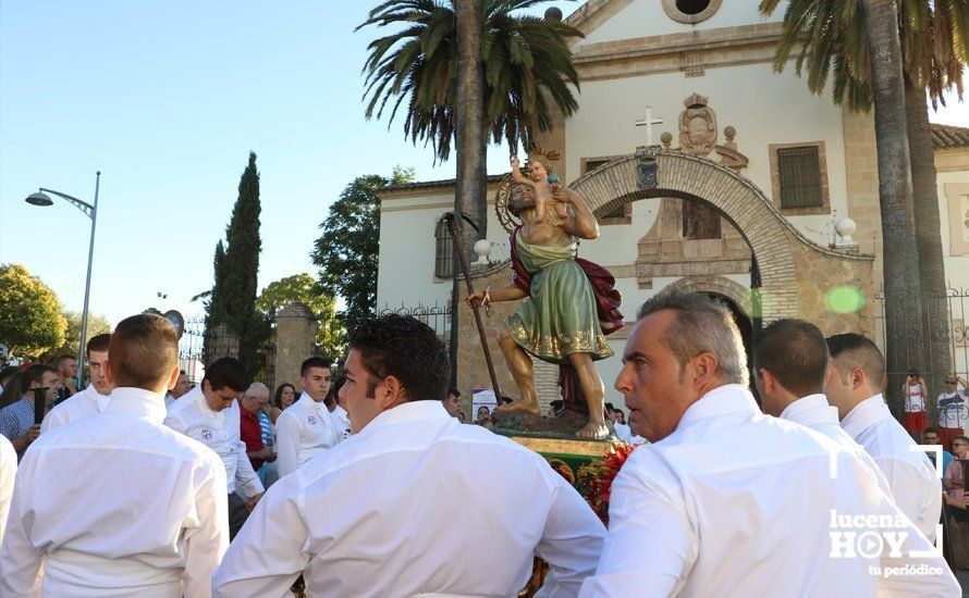 GALERÍA: San Cristóbal abre los desfiles procesionales del verano lucentino GALERÍA: San Cristóbal abre los desfiles procesionales del verano lucentino