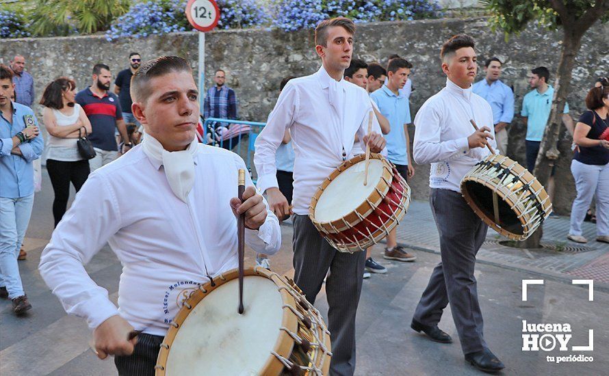 GALERÍA: San Cristóbal abre los desfiles procesionales del verano lucentino