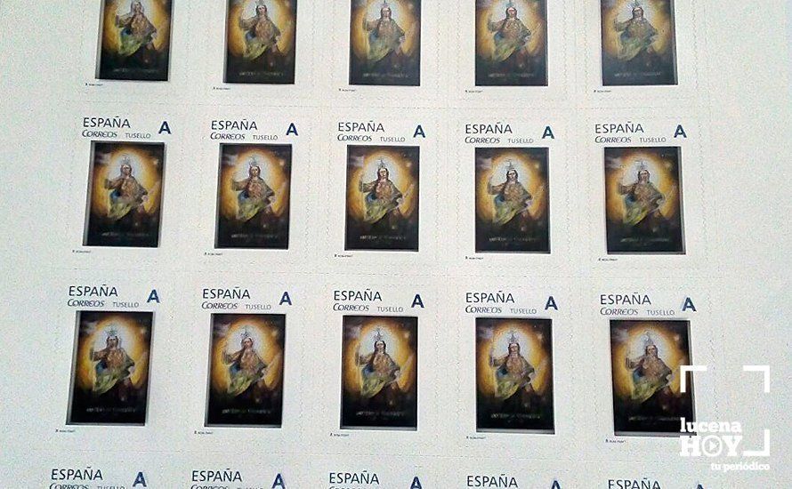  Primeros ejemplares de los sellos conmemorativos editados por Correos 