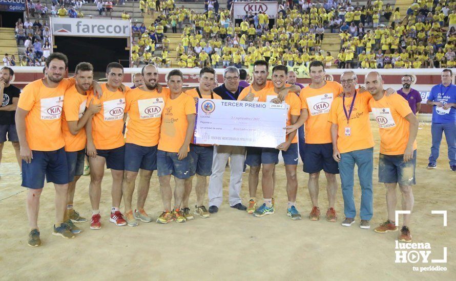 GALERÍA: "Los Pocachones" se proclaman ganadores del Gran Prix, que volvió a llenar la Plaza de Toros a beneficio de San Pedro Mártir