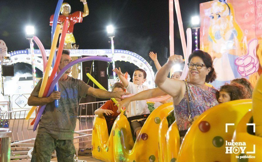 GALERÍA: ¿Nos vamos a la feria?. Un paseo nocturno y lleno de color por la Feria del Valle GALERÍA: ¿Nos vamos a la feria?. Un paseo nocturno y lleno de color por la Feria del Valle
