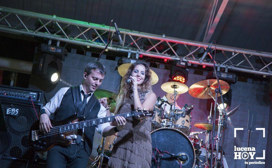 GALERÍA: ¿Nos vamos a la feria?. Un paseo nocturno y lleno de color por la Feria del Valle