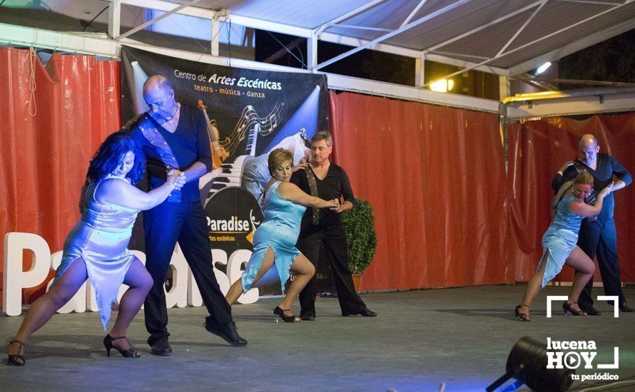 GALERÍA: La gala solidaria 'Lucena Baila' reúne a bailarines de una veintena de localidades andaluzas a beneficio del club de ocio de Amara