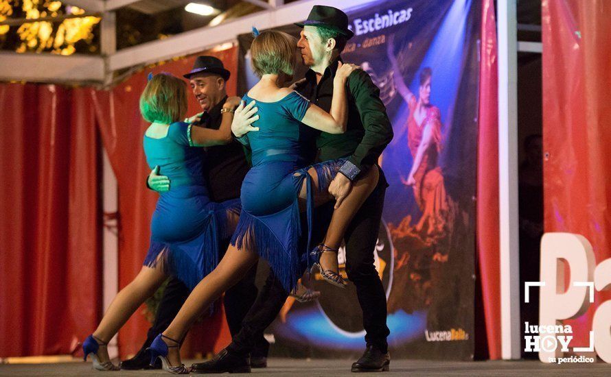 GALERÍA: La gala solidaria 'Lucena Baila' reúne a bailarines de una veintena de localidades andaluzas a beneficio del club de ocio de Amara GALERÍA: La gala solidaria 'Lucena Baila' reúne a bailarines de una veintena de localidades andaluzas a beneficio del club de ocio de Amara