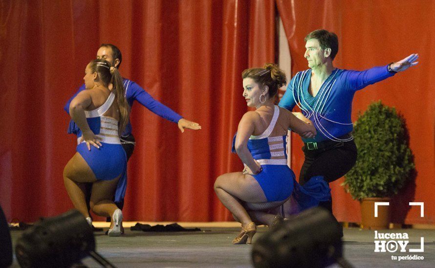 GALERÍA: La gala solidaria 'Lucena Baila' reúne a bailarines de una veintena de localidades andaluzas a beneficio del club de ocio de Amara