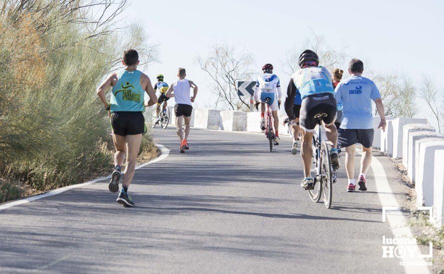 GALERÍA: I Carrera de Subida al Santuario de la Virgen de Araceli tiñe la sierra de azul GALERÍA: I Carrera de Subida al Santuario de la Virgen de Araceli tiñe la sierra de azul