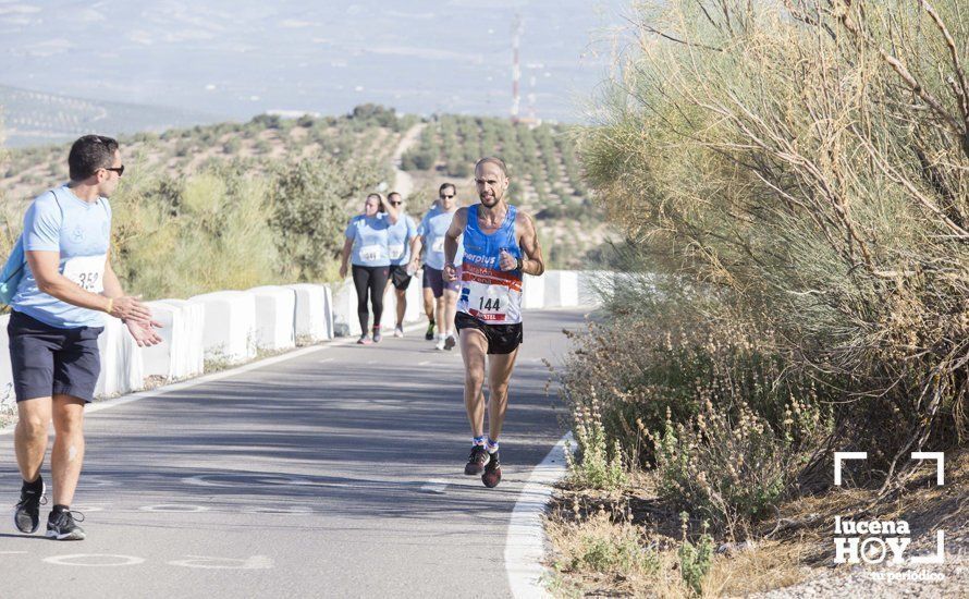 GALERÍA: I Carrera de Subida al Santuario de la Virgen de Araceli tiñe la sierra de azul