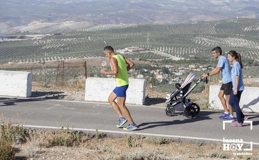 GALERÍA: I Carrera de Subida al Santuario de la Virgen de Araceli tiñe la sierra de azul