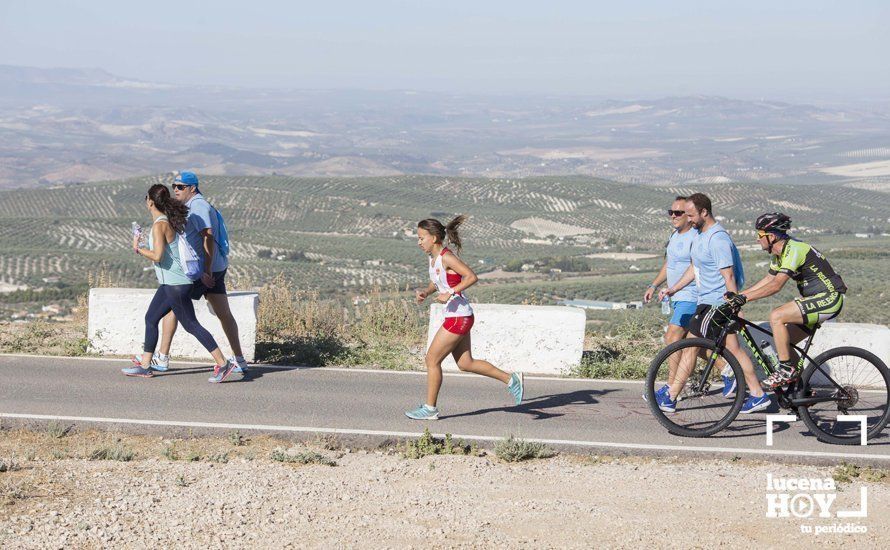 GALERÍA: I Carrera de Subida al Santuario de la Virgen de Araceli tiñe la sierra de azul